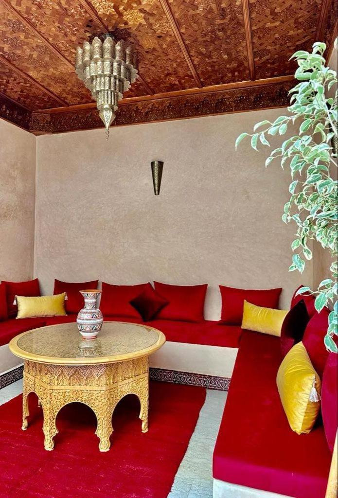 Click Riad & Spa Hotel Marrakesh Exterior photo