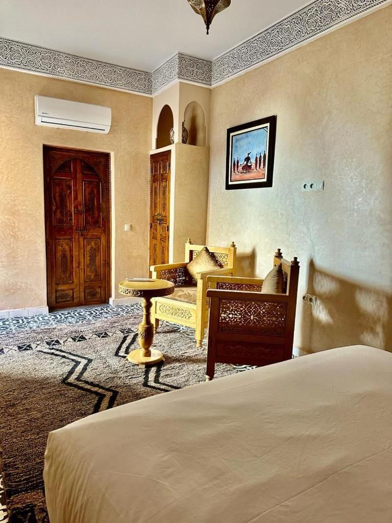 Click Riad & Spa Hotel Marrakesh Exterior photo