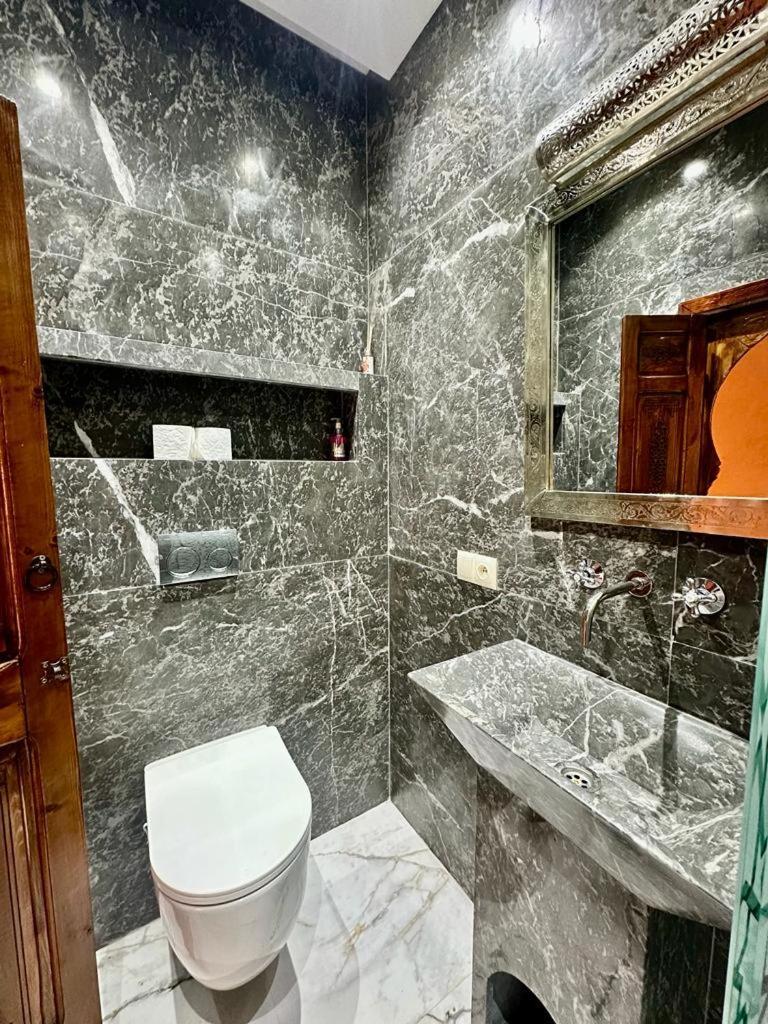 Click Riad & Spa Hotel Marrakesh Exterior photo